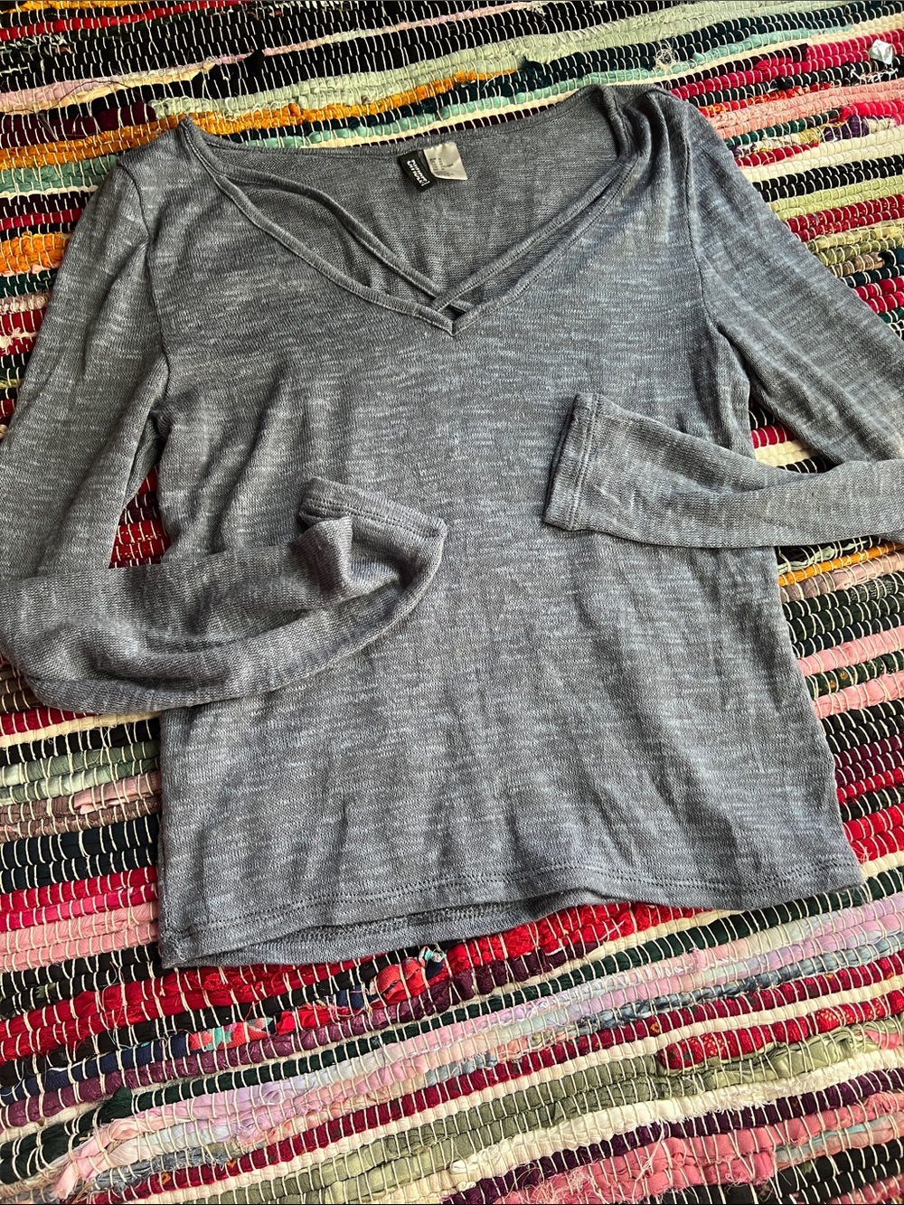 H&M Heathered Blue V-Neck Knit Top